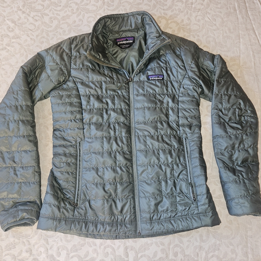 Patagonia Nano Puff Light Green Jacket